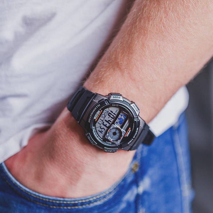 Reloj Casio Collection AE-1000W-1BVEF