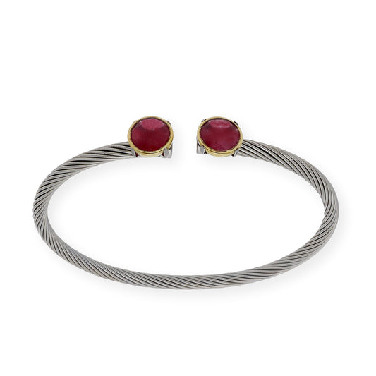 Pulsera Rígida en Acero con Piedra de Color Rojo con Filo en Oro de ley 18k