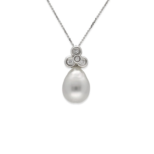 Collar con Colgante Nia de Oro Blanco 18k con Diamantes y Perlas Australianas