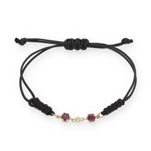 Pulsera Macramé en Oro de Ley 18K con Rubíes y Diamante Central
