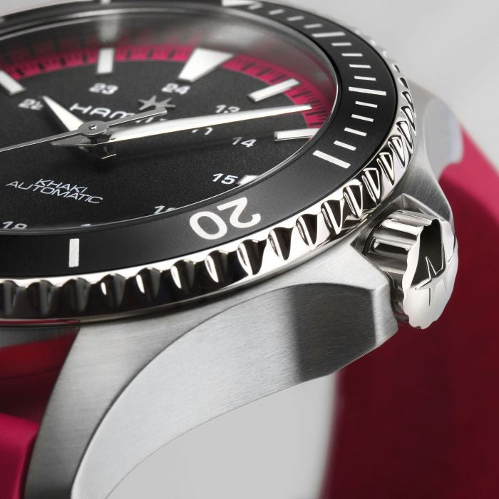 Reloj Hamilton Khaki Navy Scuba Auto H82395330