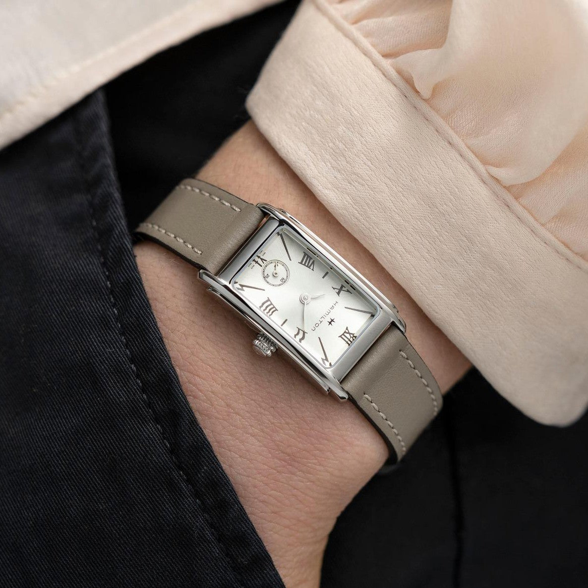 Reloj Hamilton American Classic Artdmore Quartz H11221514