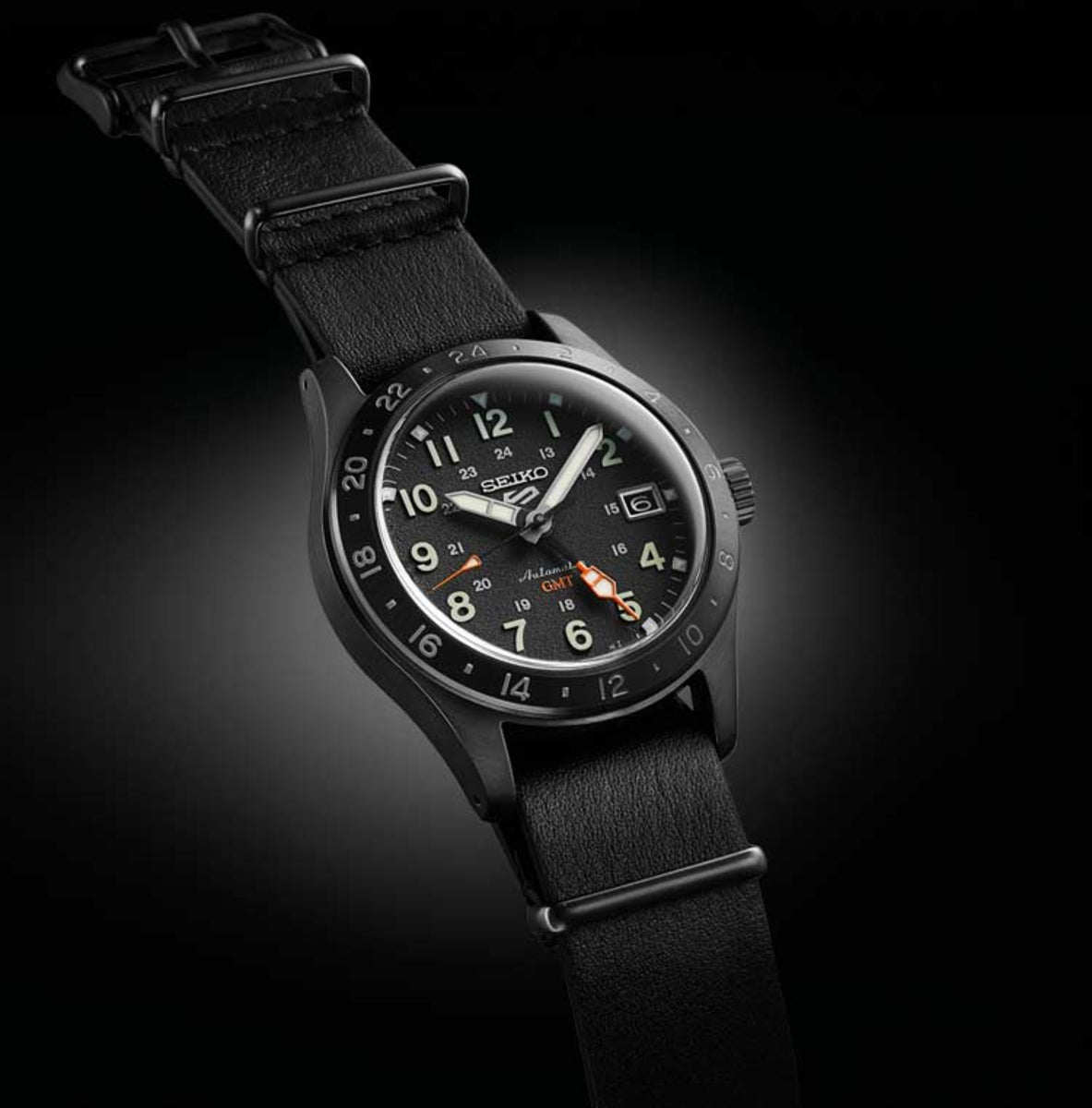 Reloj Seiko 5 Sports Field Urbano GMT SSK025K1