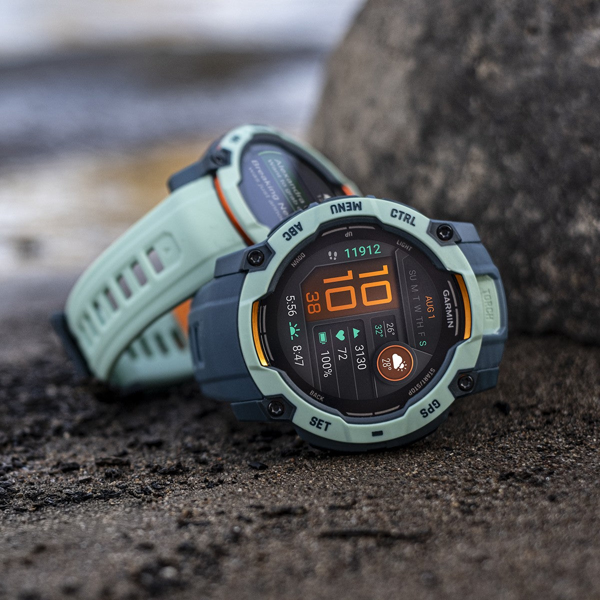 Reloj Garmin Instinct 3 - 45mm, AMOLED Verde con Correa Verde 010-02936-01