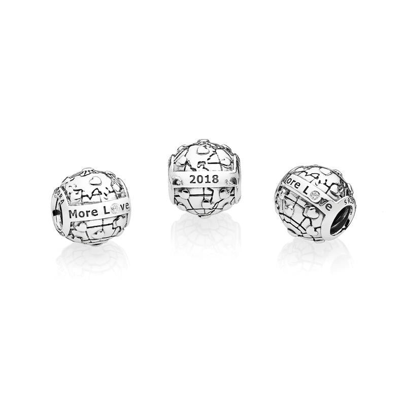 Charm Pandora More Love Club con Diamante 796602D