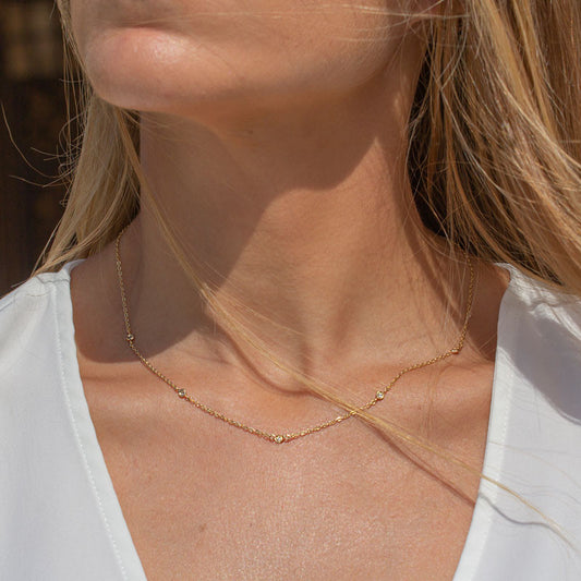 Gargantilla Chatón en Oro 18k y Diamantes Engastados