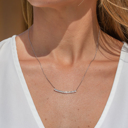 Collar de Oro y Diamantes Brillantes