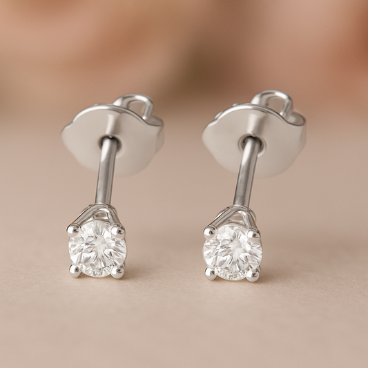 Pendientes de Compromiso Capri con Diamantes Certificados y Oro Blanco 18k 4 Garras