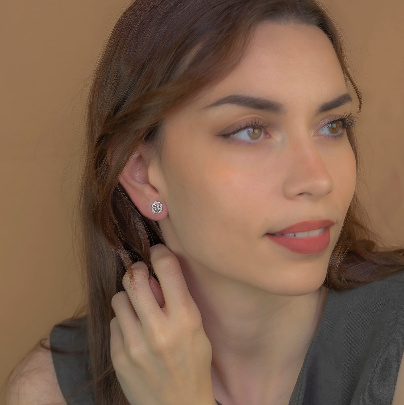 Pendientes oro blanco 18k y Diamantes Diseño Rectangular