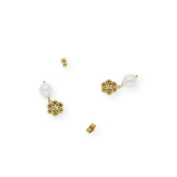 Pendientes Flor con Diamantes y Perlas Cultivadas en Oro 18k