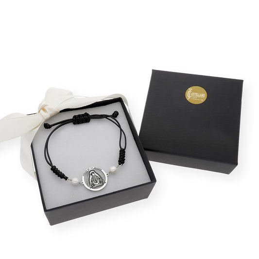 Pulsera Macramé con medalla de la Soledad en Plata de Ley 925