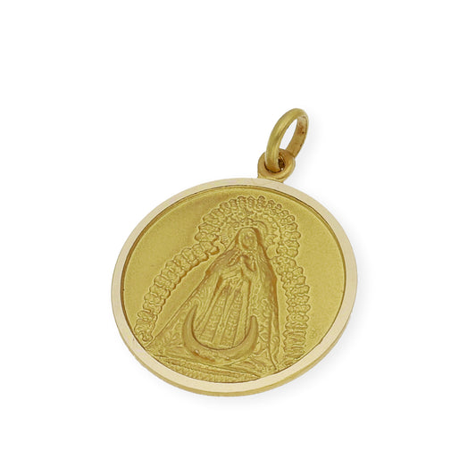 Medalla Virgen de la Soledad con cerco mediana en Oro 18k