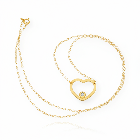 Collar con Colgante África de Corazón en Oro y Diamante