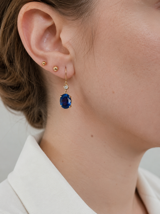 Pendientes Magnus en Oro 18K con Diamantes y Grandes Zafiros Ovales