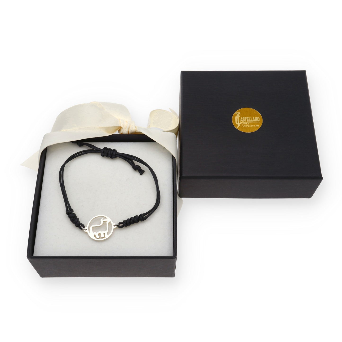 Pulsera Macramé de Toro con Plata de Ley 925