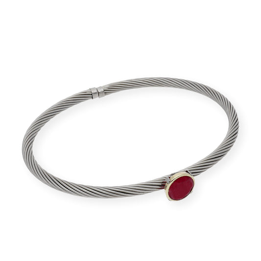 Pulsera Rígida en Acero con Piedra Roja y Filo en Oro de ley 18k