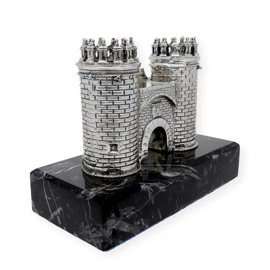 Puerta Palma de Badajoz con Base de Mármol Negro