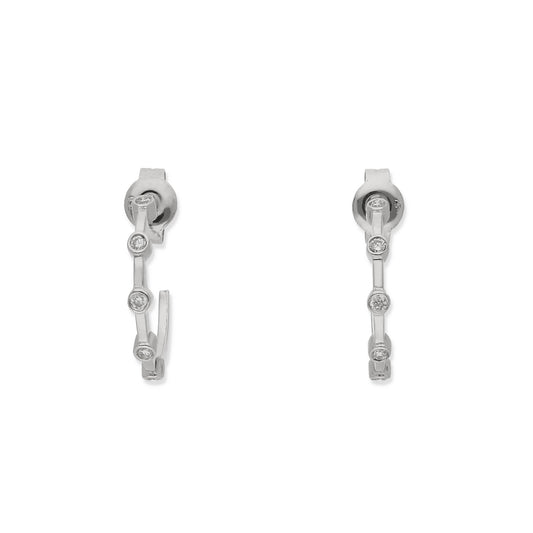 Pendientes Nux de Medio Aro en Oro Blanco 18K con Diamantes