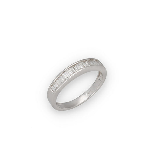 Anillo Valentina de Compromiso en Oro Blanco 18k con Diamantes Baguette