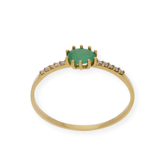 Anillo Loto en Oro 18K con Esmeralda Oval en Garra y Diamantes
