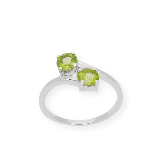 Anillo de Plata con Peridotos Entrelazados