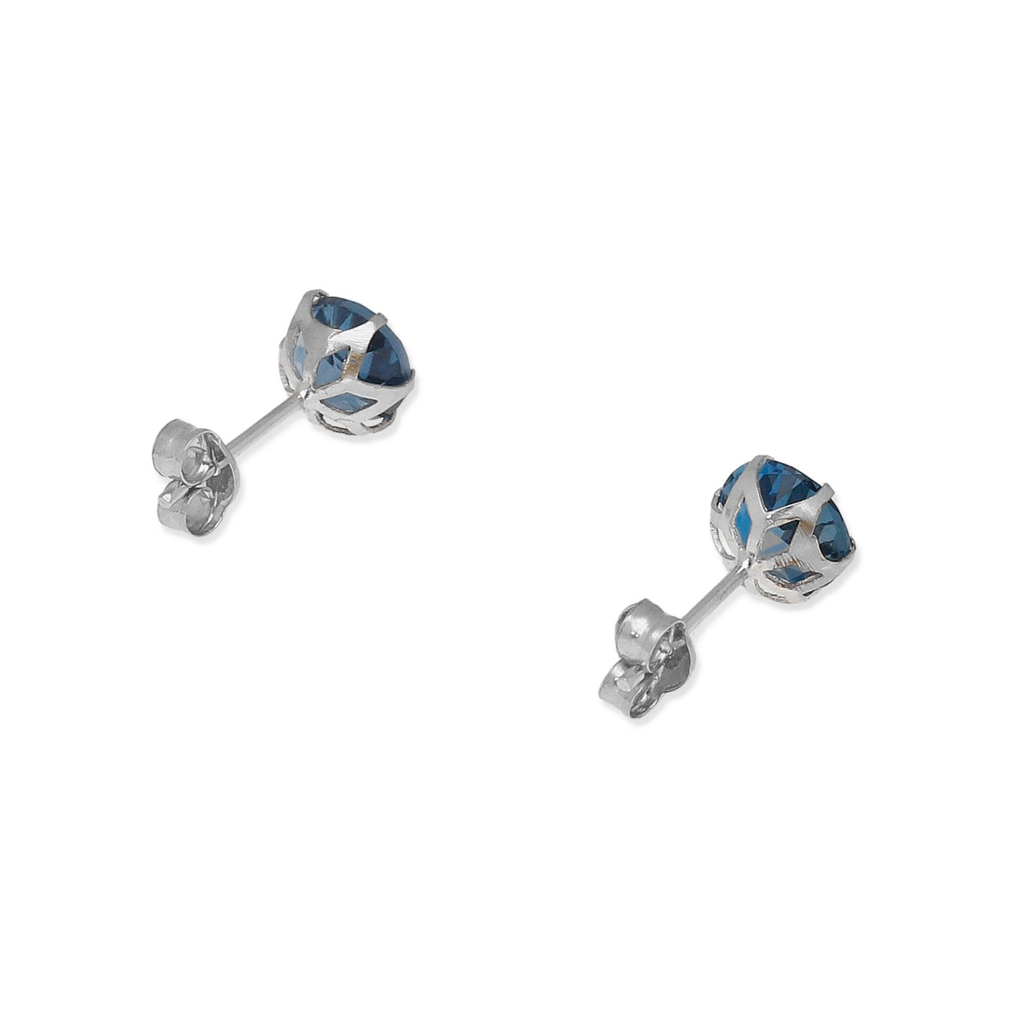 Pendientes Deep en Oro Blanco 18K con Topacio Azul en 6 Garras