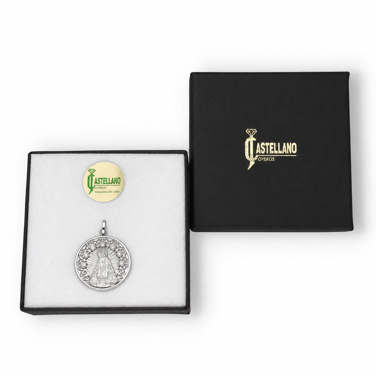 Medalla Virgen de la Soledad en Plata 925 con Circonitas 22mm