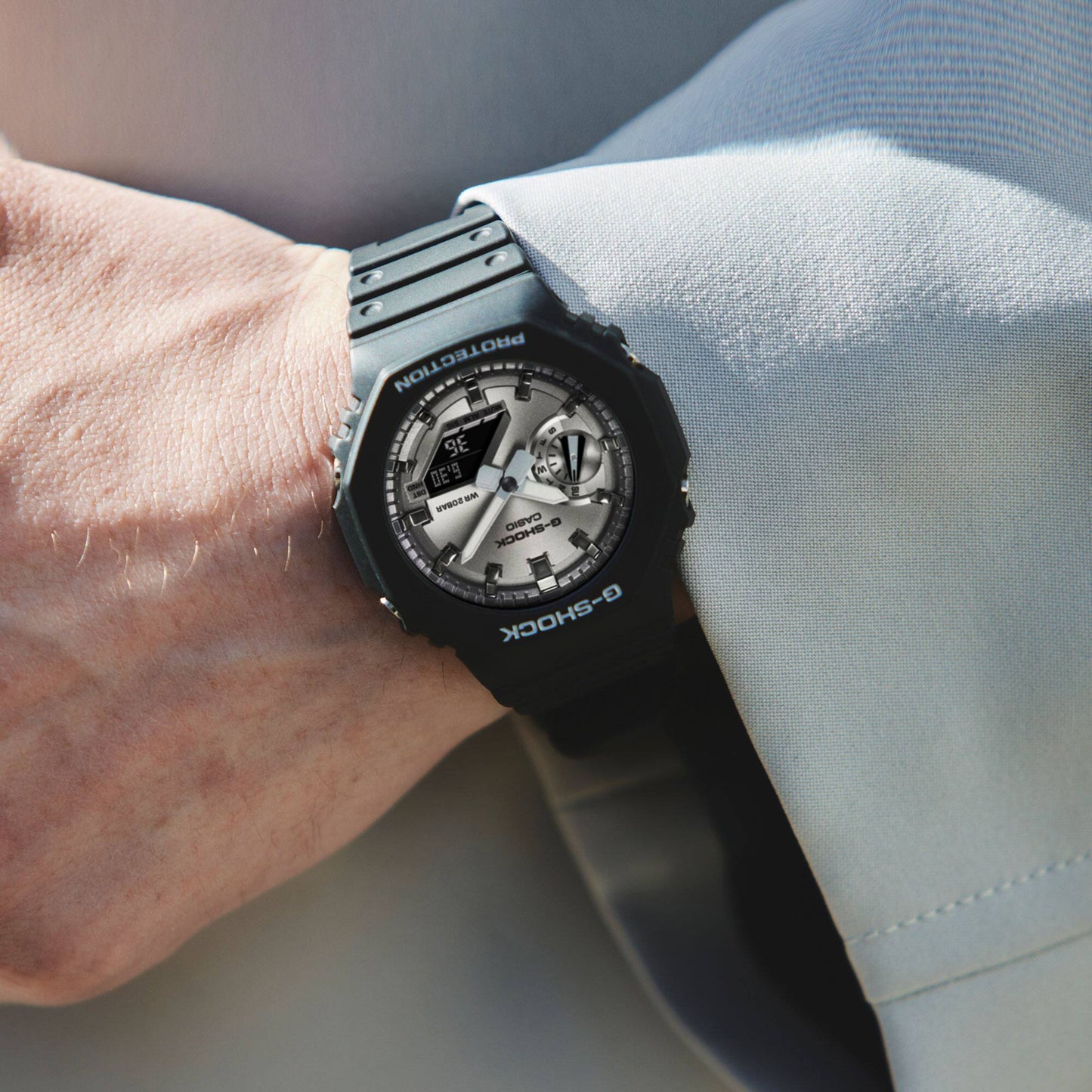 Reloj Casio G-SHOCK GA-2100SB-1AER