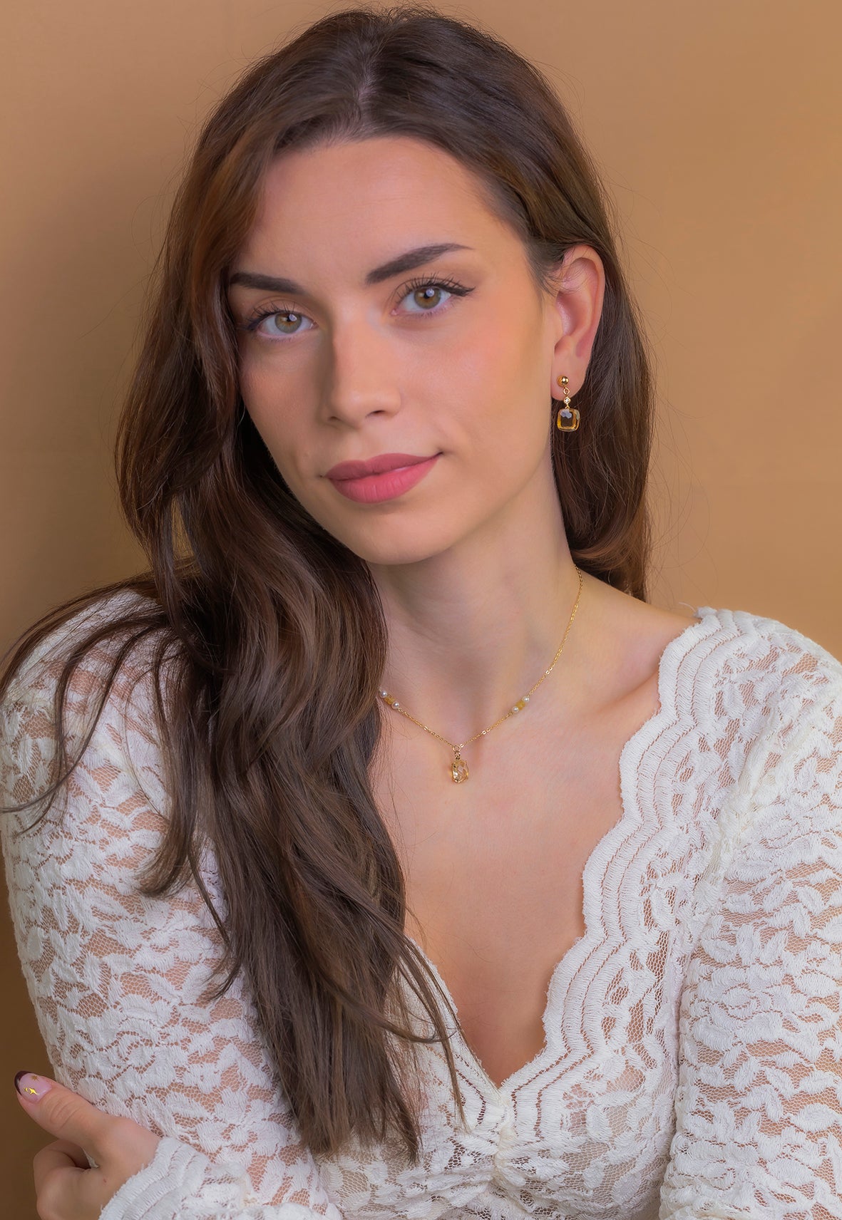 Collar con Colgante Florida en Oro 18k con Perlas Akoya y Cuarzo Citrino