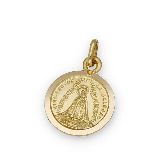 Medalla Virgen de la Soledad en Oro 18k Modelo Mediano