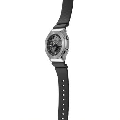Reloj Casio G-SHOCK x STAR WARS: The Mandalorian and Grogu GM-2100-1A-MAN
